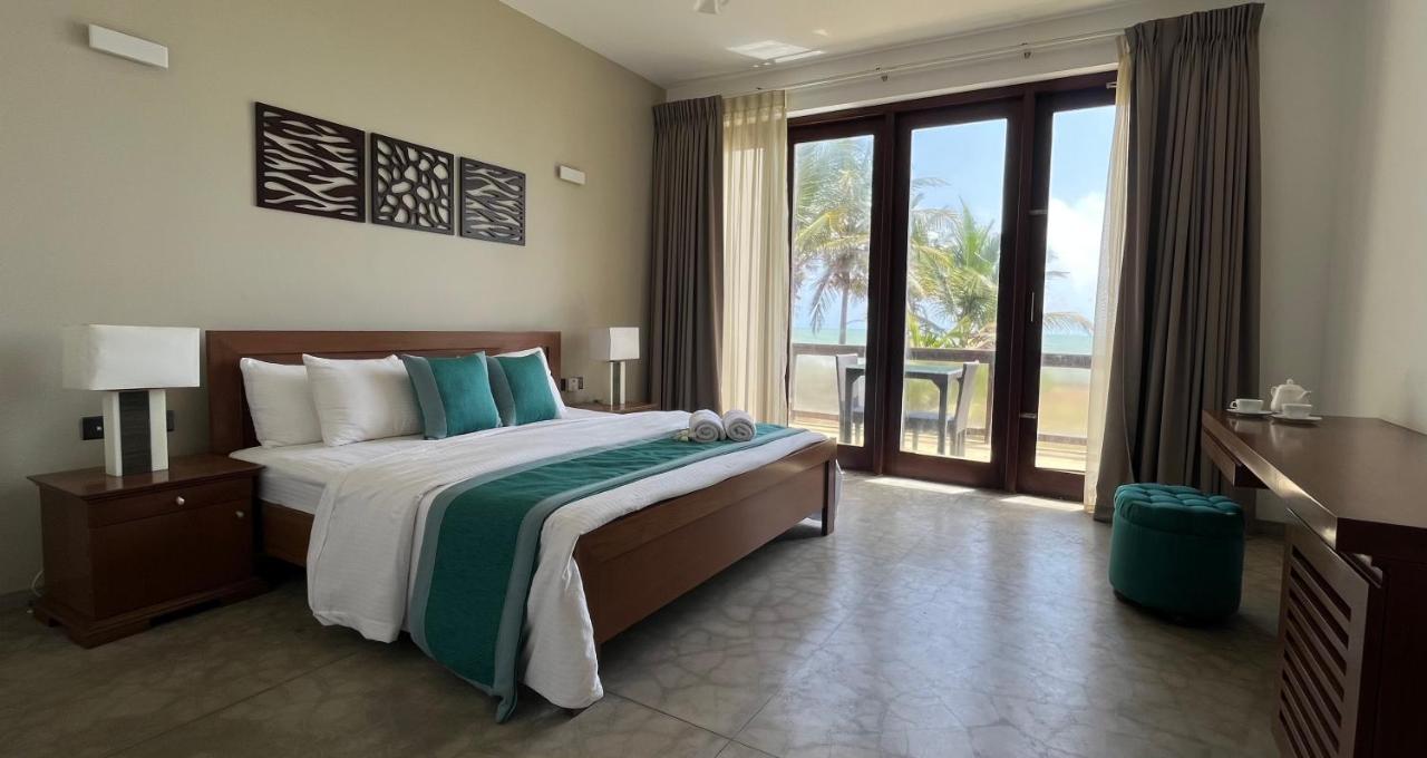 Driftwood Villa Pamunugama Екстериор снимка