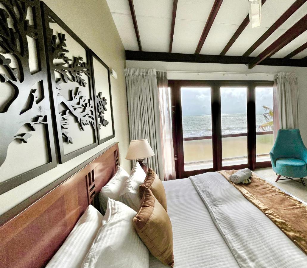 Driftwood Villa Pamunugama Екстериор снимка